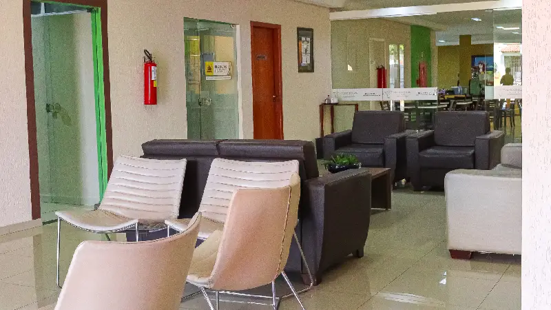 Descubra as Vantagens de se Hospedar no Trindade Plaza Hotel