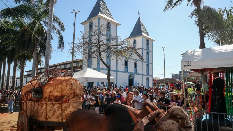 Primavera em Trindade: Fé, Cultura e Tranquilidade em Goiás